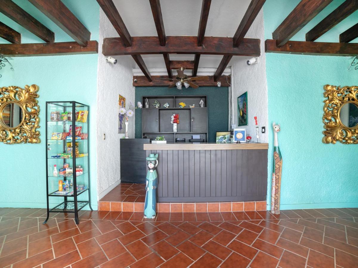 Teques Palace Hotel Xoxocotla (Morelos)